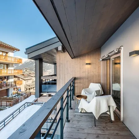 Phoenix Village - By Emerald Apartment
