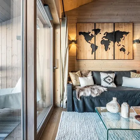 Апартаменты Phoenix Village - By Emerald Куршевель